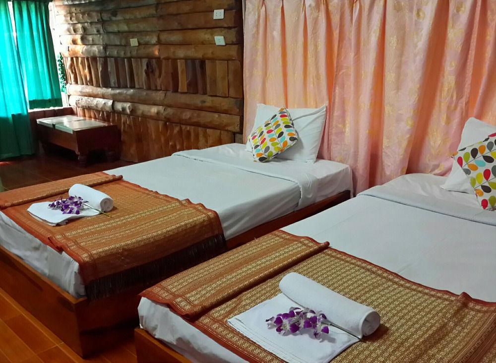 Suanphet Riverview Resort Ban Tha Mai Ruak Exterior photo